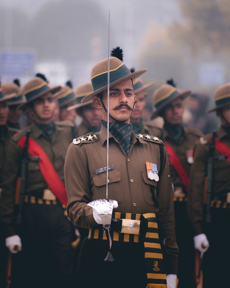 uniform-7406028_1280